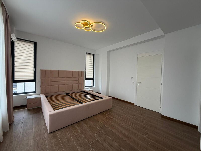 Tunari Casa 5 camere, 4 dormitoare, 3 bai, nou, Terasa Rooftop,