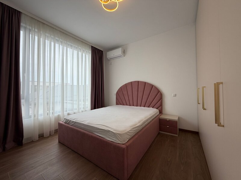 Tunari Casa 5 camere, 4 dormitoare, 3 bai, nou, Terasa Rooftop,